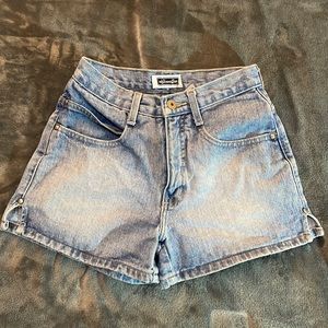 Xhilaration High Waist 90s vintage jean shorts size 1